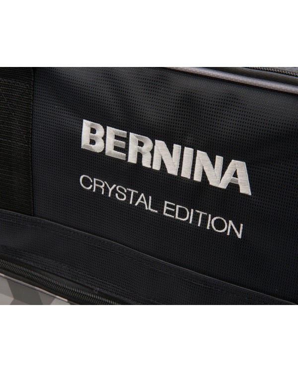 Швейно-вышивальная машина Bernina 880 Plus Crystal Edition