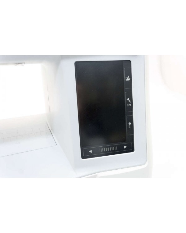 Швейная машина Janome Skyline S7 Швейная машина Janome Skyline S7